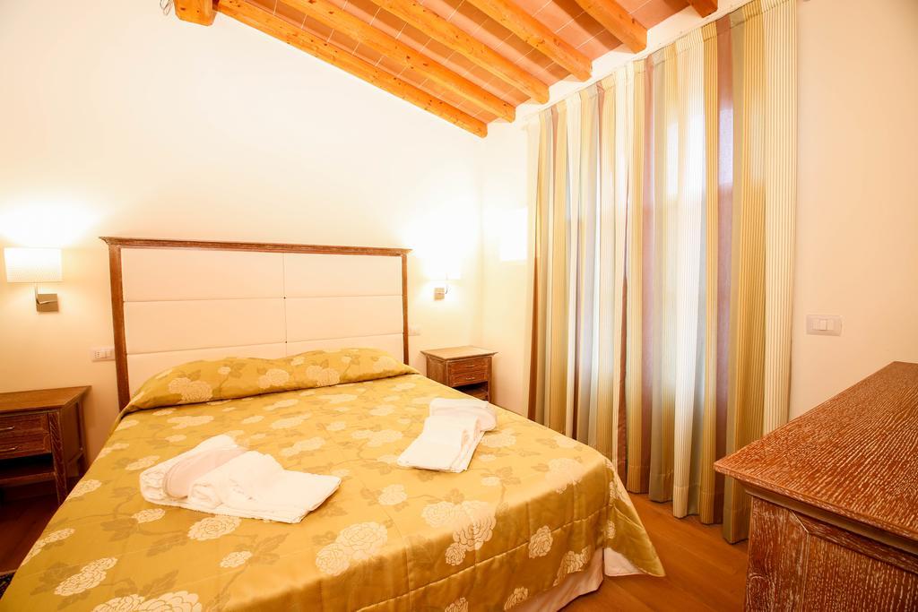 Casa Montecuccoli モンテルーポ・フィオレンティーノ 部屋 写真